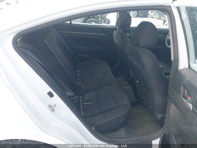 5NPD74LF7HH159763 Hyundai Elantra Le