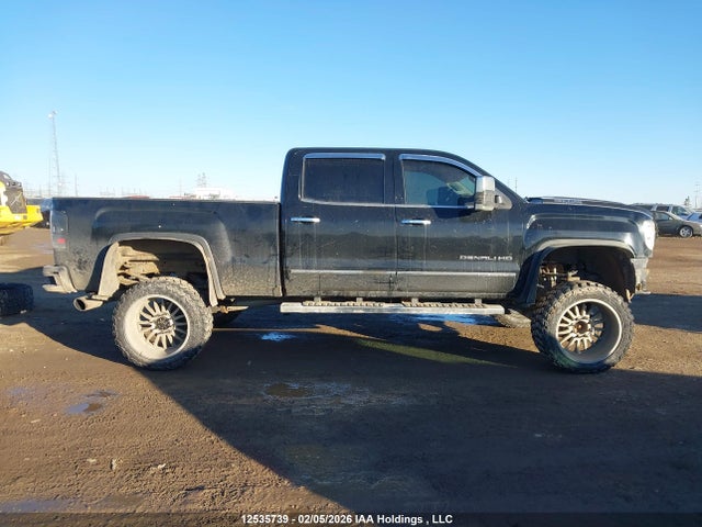 1GT42YEY5HF243319 GMC Sierra 3500hd Denali