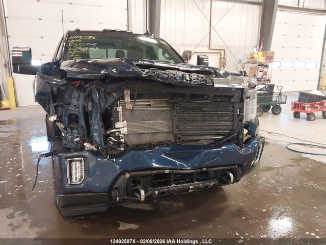 1GT49WEY1NF282775 GMC Sierra 3500hd Denali