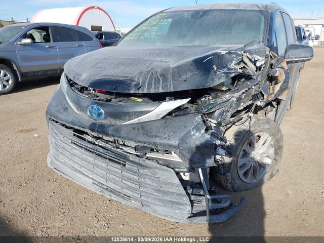 2025 Toyota Sienna Le 8-passenger მანქანა იყიდება აუქციონზე, vin: 5TDGSKFC4SS197213, აუქციონის ნომერი: 12538614