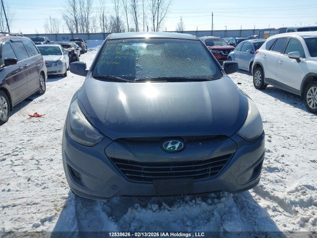 KM8JT3AF6FU086816 Hyundai TUCSON GLS
