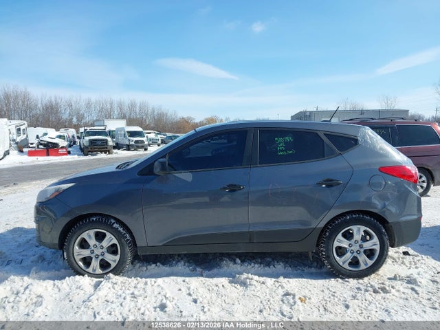 KM8JT3AF6FU086816 Hyundai TUCSON GLS