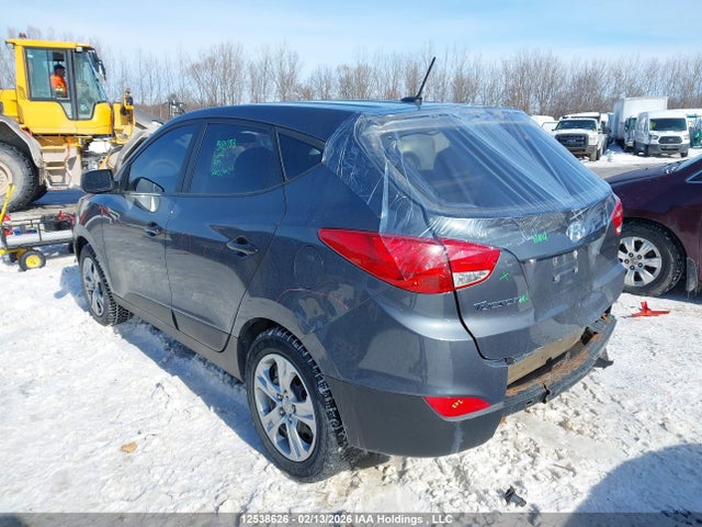 KM8JT3AF6FU086816 Hyundai TUCSON GLS