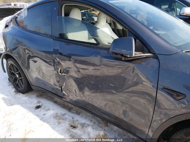 7SAYGDEE0PF780235 Tesla Model Y Long Range