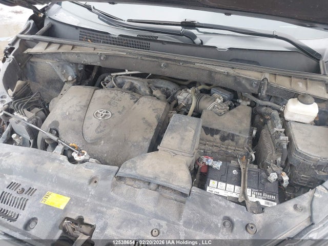 5TDDZRFH9KS954772 Toyota Highlander Limited