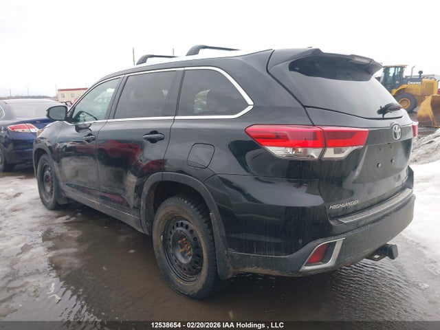 5TDDZRFH9KS954772 Toyota Highlander Limited