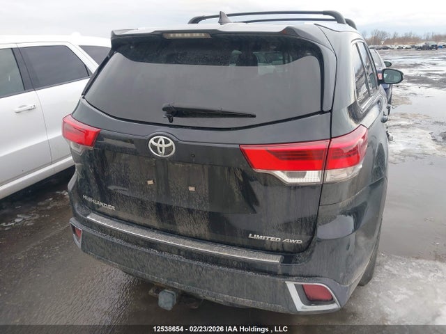 5TDDZRFH9KS954772 Toyota Highlander Limited