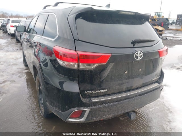 5TDDZRFH9KS954772 Toyota Highlander Limited