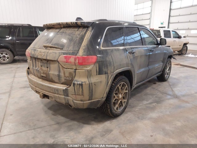 1C4RJFBG1JC244581 Jeep Grand Cherokee Limited