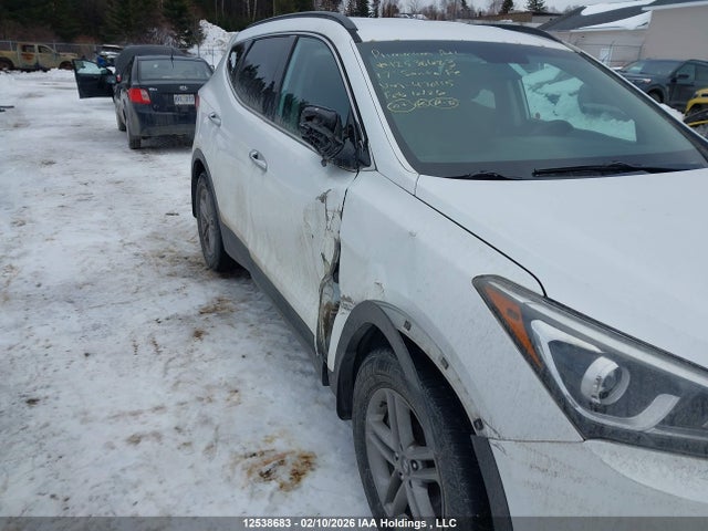 5XYZUDLB0HG470115 Hyundai Santa Fe Sport 2.4 Premium