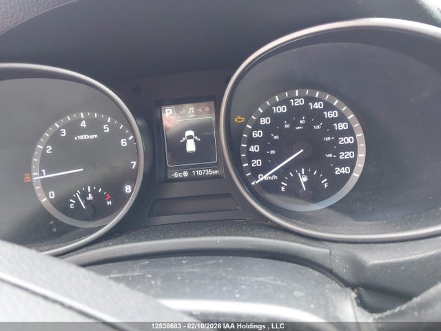5XYZUDLB0HG470115 Hyundai Santa Fe Sport 2.4 Premium