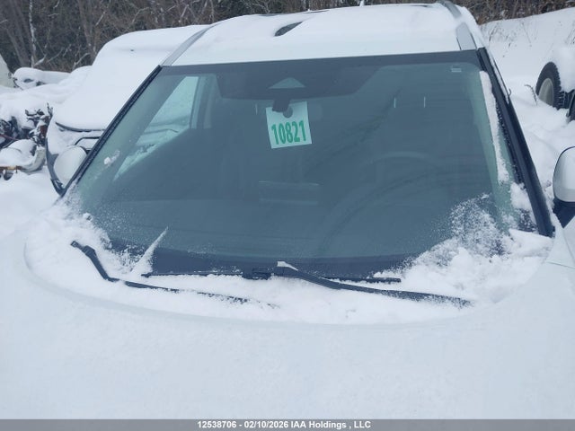 JN8BT3BB3RW443662 Nissan Rogue Sv Moonroof