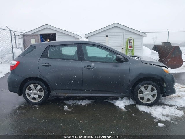12538710 :رقم المزاد ، 2T1KU4EE5AC490290 vin ، 2010 Toyota Matrix Wagon مزاد بيع