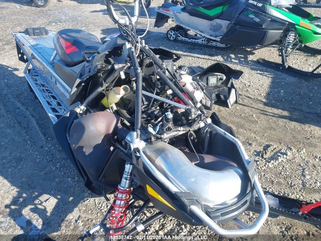 SN1CG8GSXFC523870 Polaris Polaris