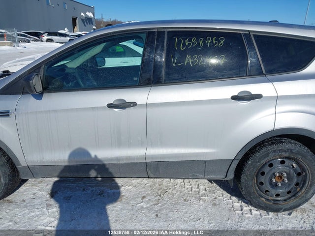 12538758 :رقم المزاد ، 1FMCU0F73EUA32457 vin ، 2014 Ford Escape مزاد بيع
