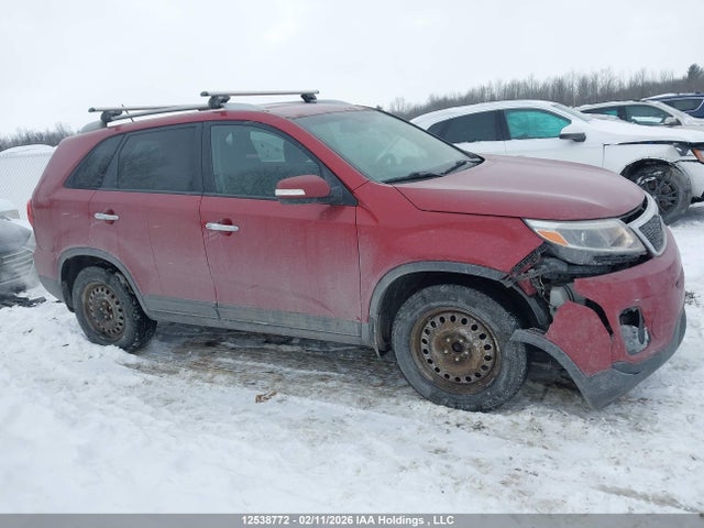 5XYKT3A60EG501413 KIA Sorento Lx/se