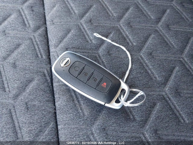 3N8AP6CA0SL329816 Nissan KICKS SV