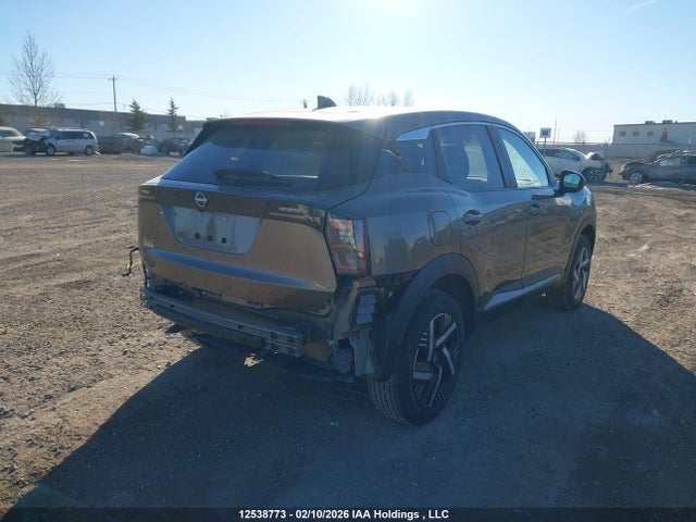 3N8AP6CA0SL329816 Nissan KICKS SV