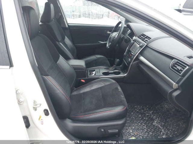 12538776 :رقم المزاد ، 4T1BF1FK7HU356645 vin ، 2017 Toyota Camry Xse مزاد بيع