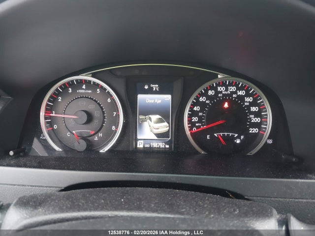 12538776 :رقم المزاد ، 4T1BF1FK7HU356645 vin ، 2017 Toyota Camry Xse مزاد بيع