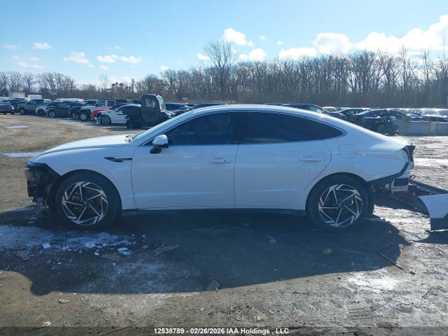 KMHL44JAXSA506444 Hyundai Sonata Preferred-trend Awd