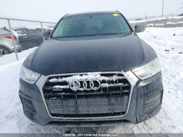 WA1JFCFS0GR019922 Audi Q3 Progressiv