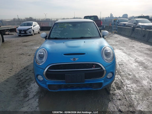 WMWXP7C59G2A43969 Mini 3 Door Cooper S