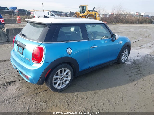 WMWXP7C59G2A43969 Mini 3 Door Cooper S