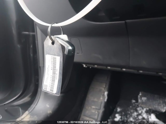 1FMCU9JA4RUA50740 Ford Escape Platinum