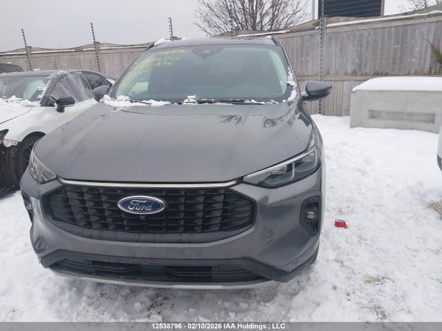 1FMCU9JA4RUA50740 Ford Escape Platinum