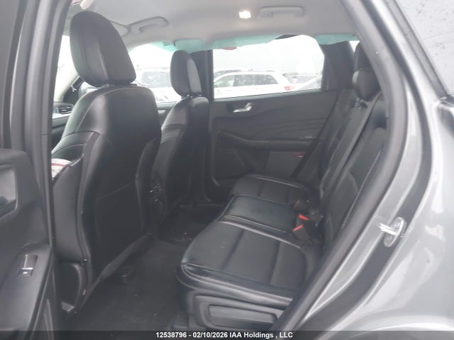 1FMCU9JA4RUA50740 Ford Escape Platinum