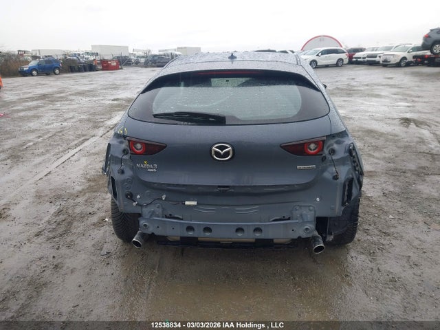 JM1BPBMLXN1522270 Mazda 3 Premium
