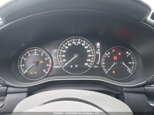 JM1BPBMLXN1522270 Mazda 3 Premium