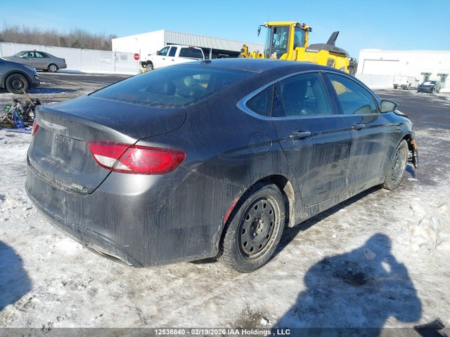 Chrysler 200 C 2016 1C3CCCCG7GN186989 Image 4