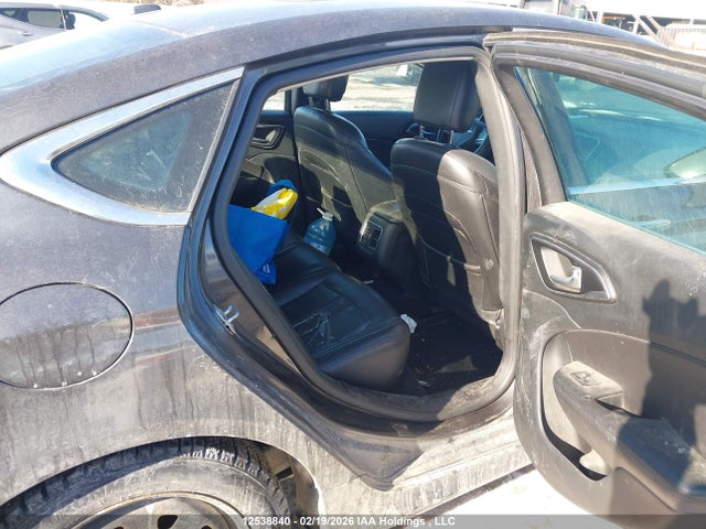 Chrysler 200 C 2016 1C3CCCCG7GN186989 Image 8