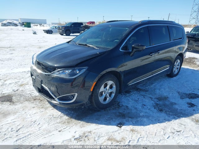 Chrysler Pacifica Touring L Plus 2017 2C4RC1EG4HR764235 Image 2