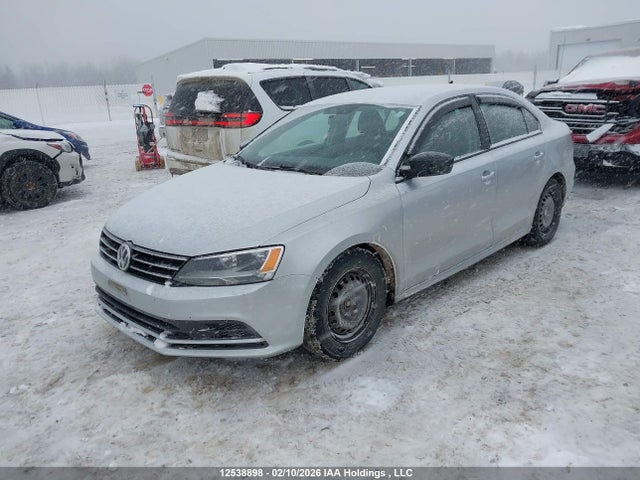 3VW1K7AJ5FM355991 Volkswagen Jetta 2.0l Trendline/2.0l Trendline+