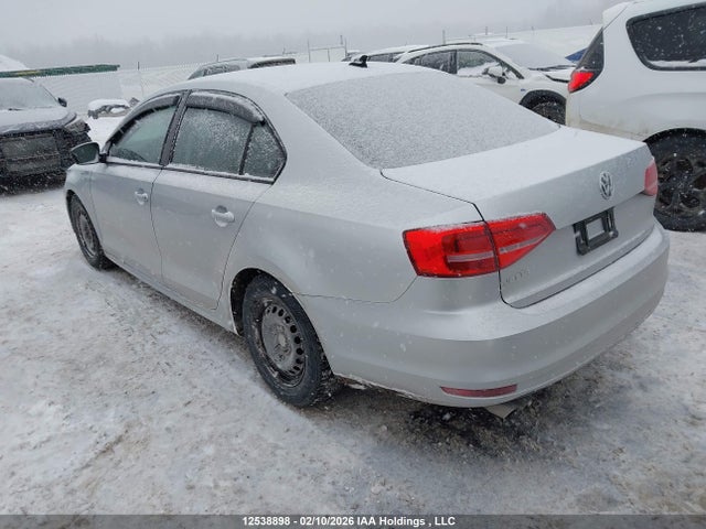 3VW1K7AJ5FM355991 Volkswagen Jetta 2.0l Trendline/2.0l Trendline+