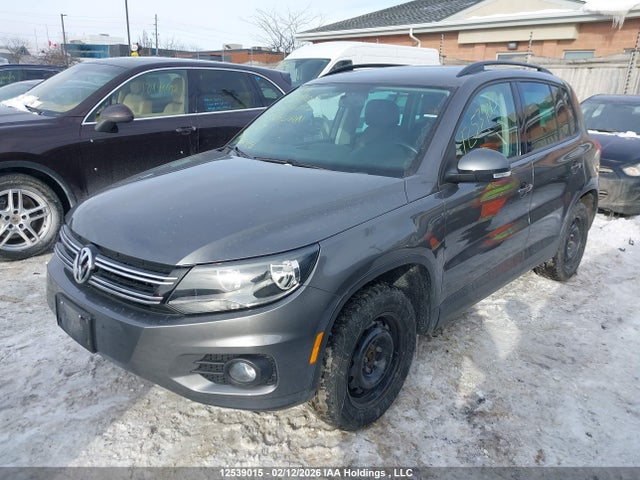 WVGJV7AXXFW554853 Volkswagen Tiguan S/se/sel/r-line