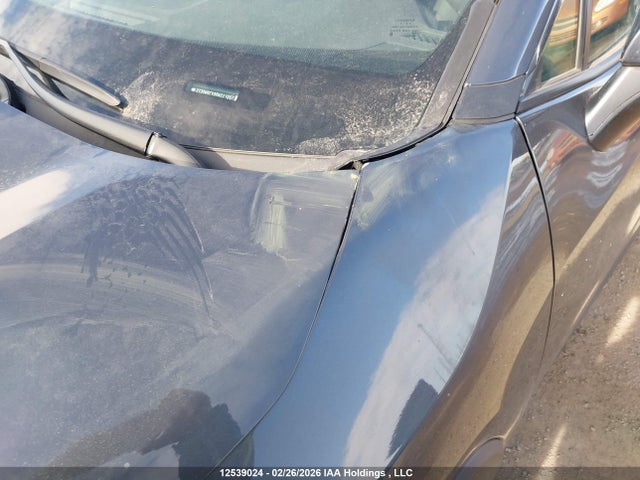 2T3RWRFV9RW221067 Toyota Rav4 Hybrid Xle