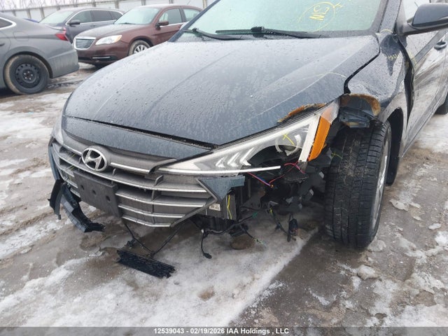 KMHD84LF7LU078883 Hyundai Elantra Preferred Auto Ivt