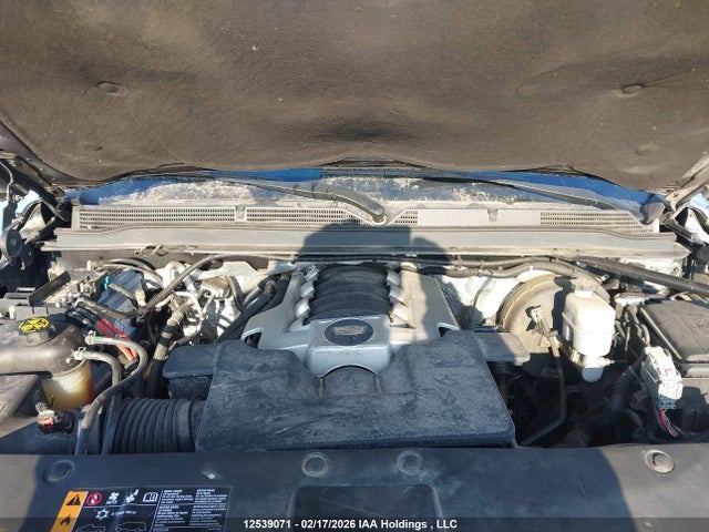 1GYS4JKJ8JR133928 Cadillac Escalade Esv Premium Luxury