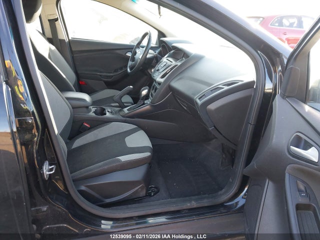 12539095 :رقم المزاد ، 1FADP3F25EL220723 vin ، 2014 Ford Focus Se مزاد بيع