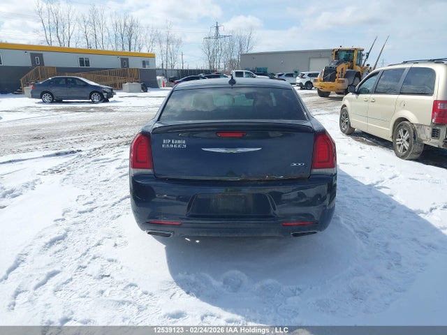 Chrysler 300 S 2018 2C3CCABG5JH226170 Image 17