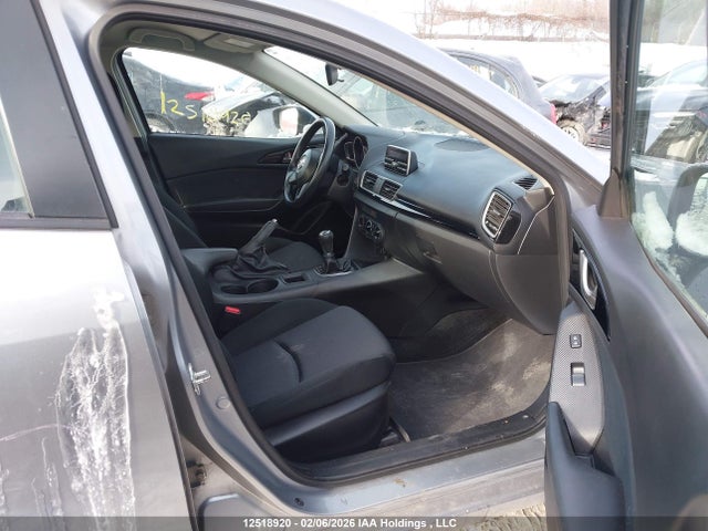 JM1BM1U7XG1332624 Mazda Mazda3 G/gx