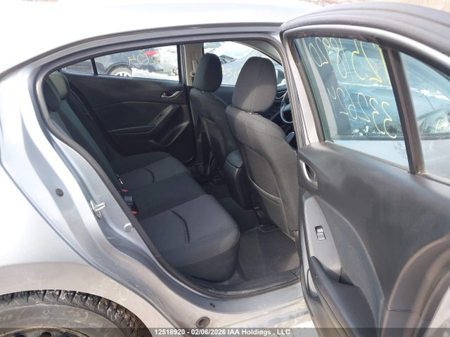 JM1BM1U7XG1332624 Mazda Mazda3 G/gx