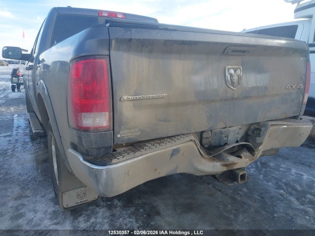 1C6RR7GT0ES378389 RAM 1500 Slt