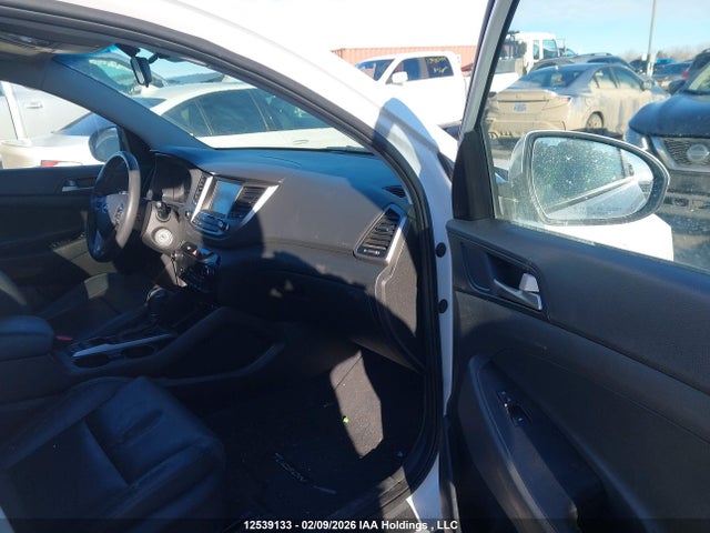 12539133 :رقم المزاد ، KM8J3CA45JU726084 vin ، 2018 Hyundai Tucson Se 2.0l مزاد بيع