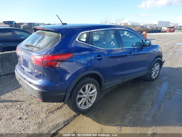 JN1BJ1CRXHW139439 Nissan Qashqai S/sl/sv