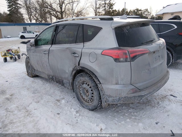 2T3ZFREV0GW238810 Toyota RAV4